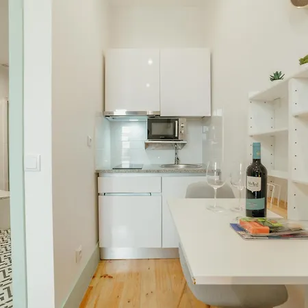 Downtown By Vacationy *