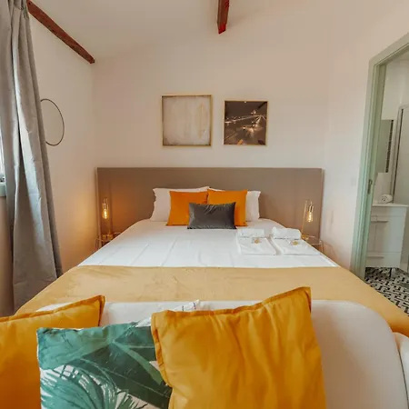 Apartmán Downtown By Vacationy *