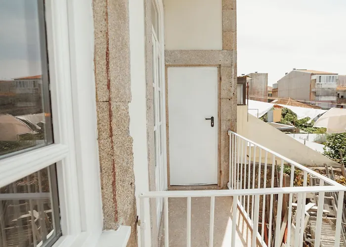 Downtown By Vacationy شقة